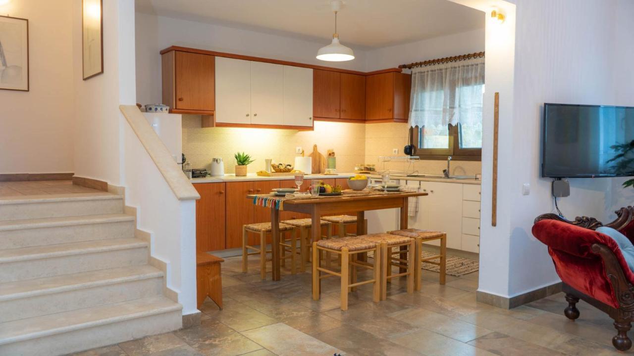Postmans Apartment Under Meteora Kalambaka Extérieur photo